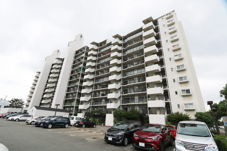 																のむら貝塚ガーデンシティ七番館									